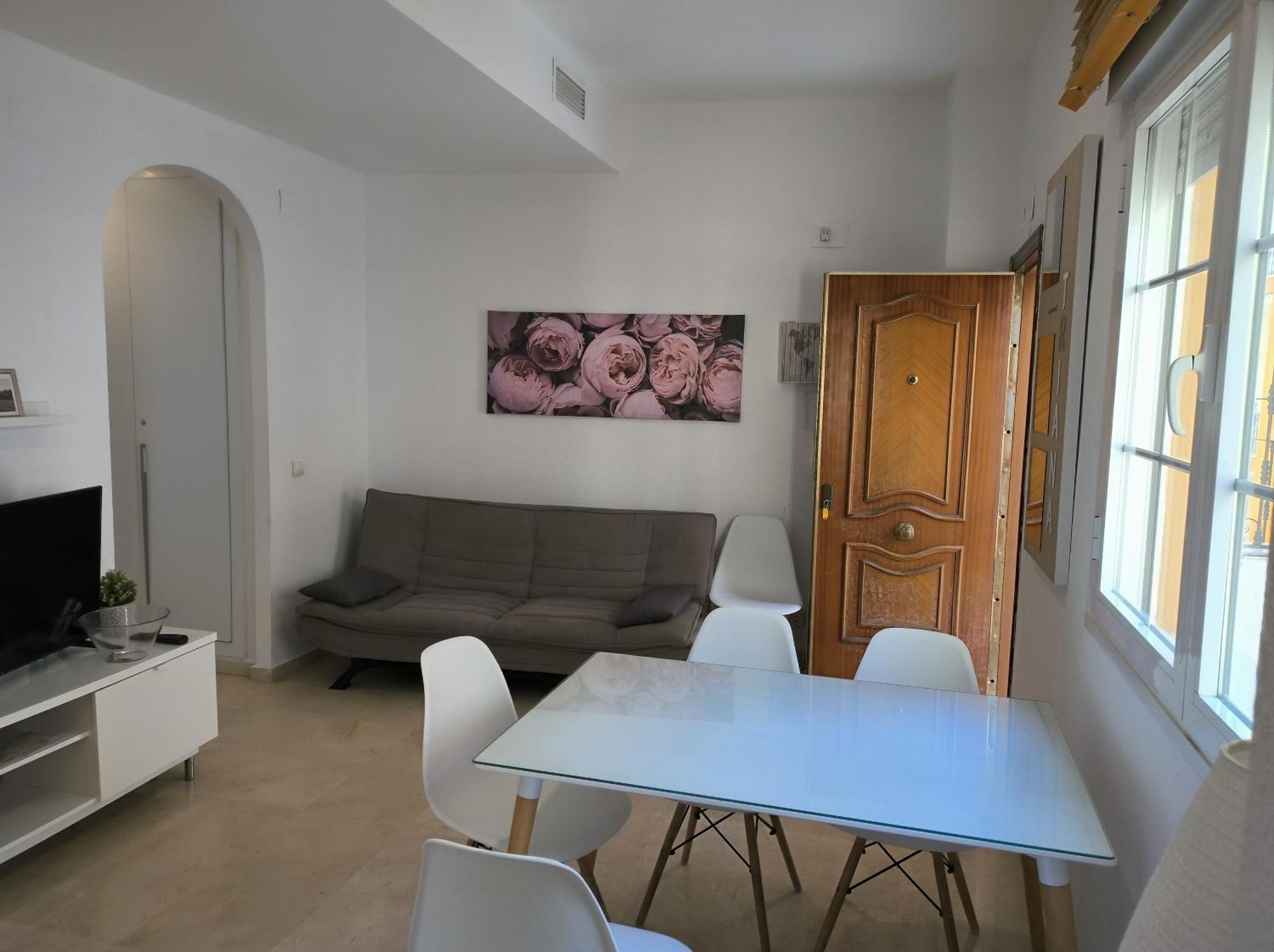Triana 2 Apartamento *